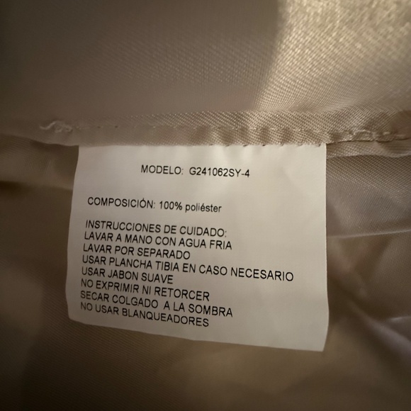 Women’s Faux Fur Hooded Jacket size M. NWT - Picture 8 of 10